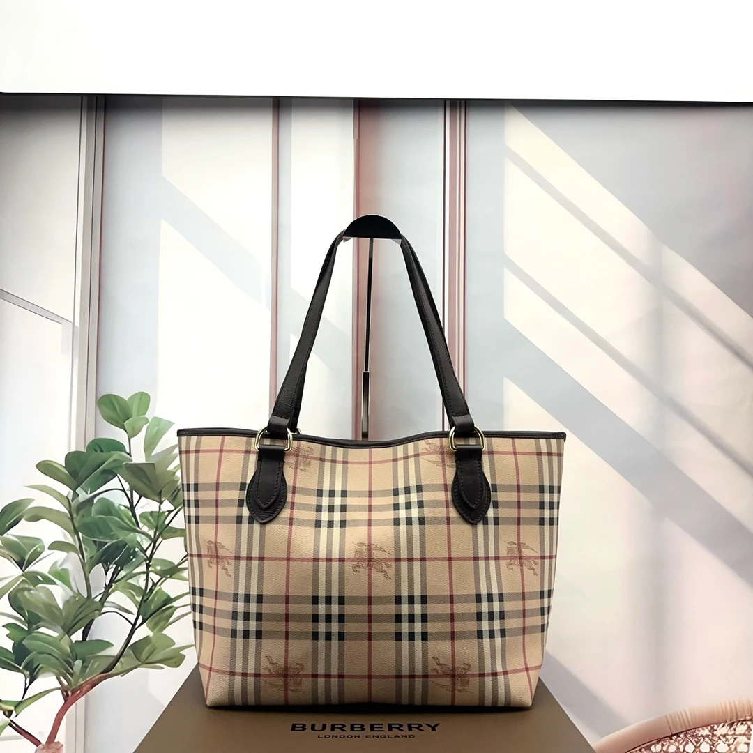 95新 BURBERRY/博柏利 小野专属/95新/博柏利/单肩包/DC0124