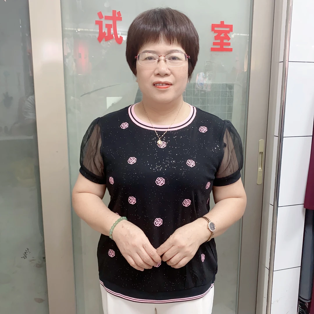 夏季中老年妈妈上衣撞色圆领短袖高端T恤衫