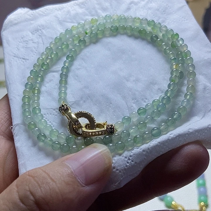 定制翡翠未镶嵌卡3.9马卡龙，037