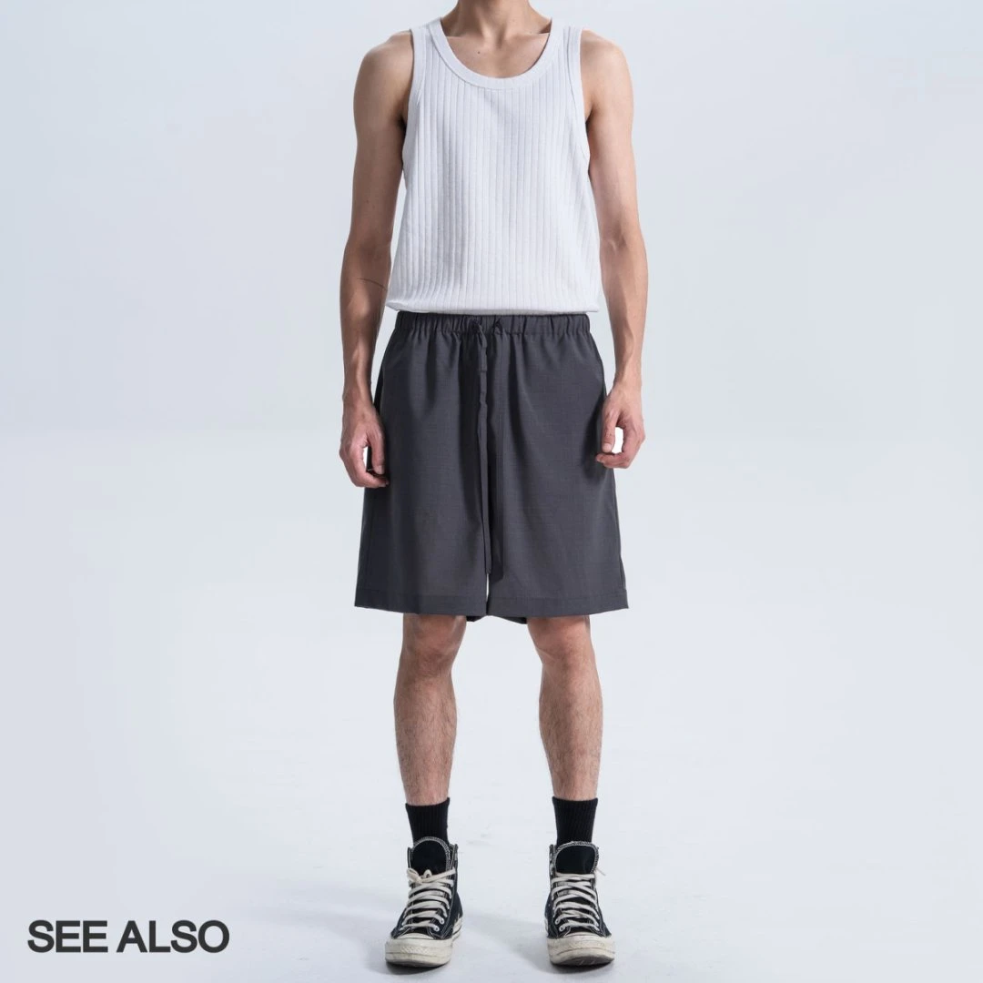 SEE ALSO『Donatello』70织丝光羊毛澳毛超薄春夏直筒阔版抽绳短裤