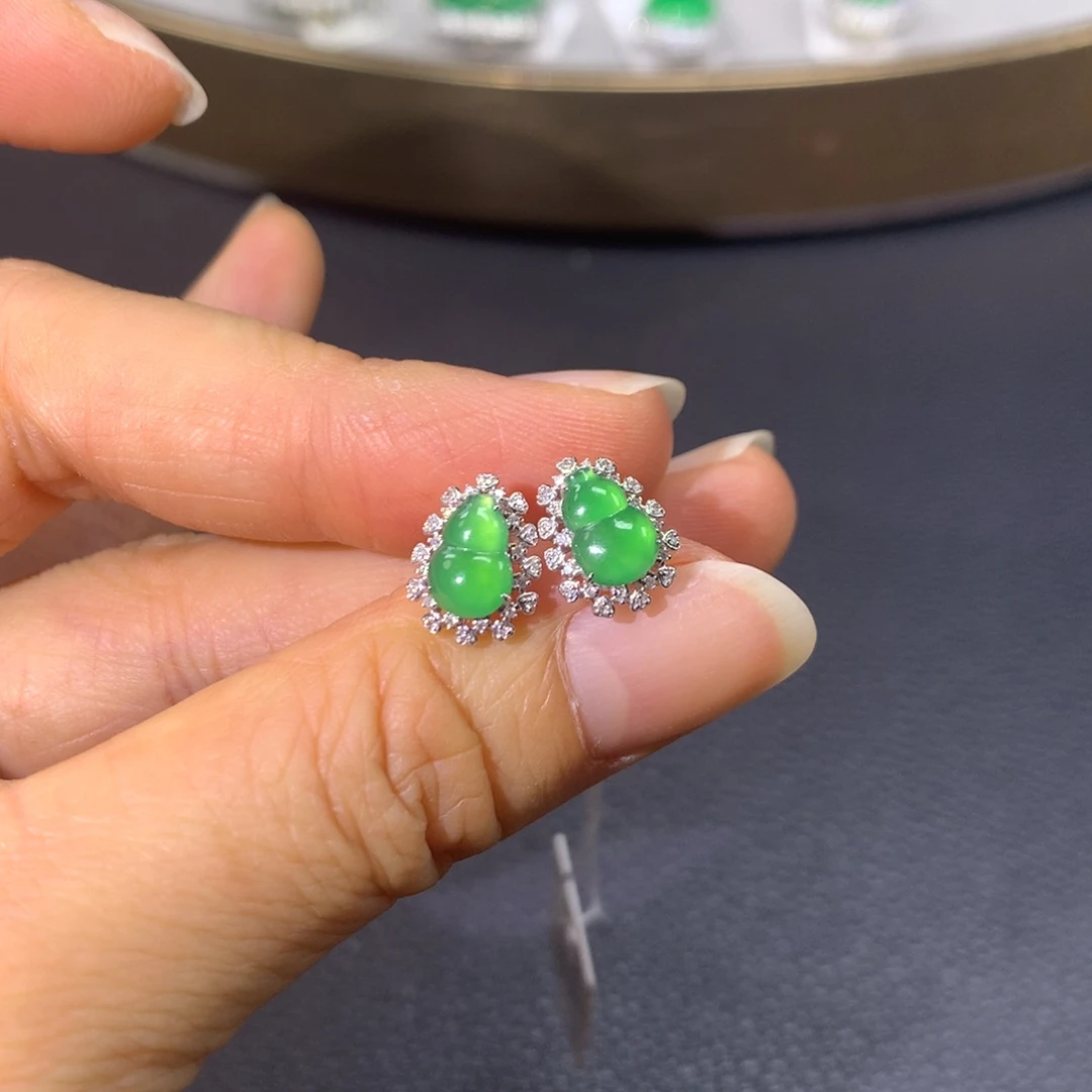 翡翠耳饰18K金镶嵌翡翠