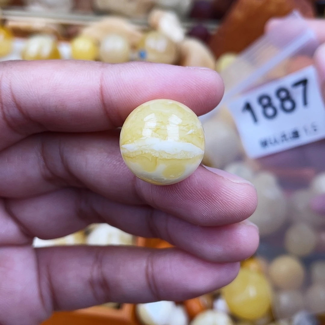 未镶嵌蜜蜡珠宝奇石粉坑18