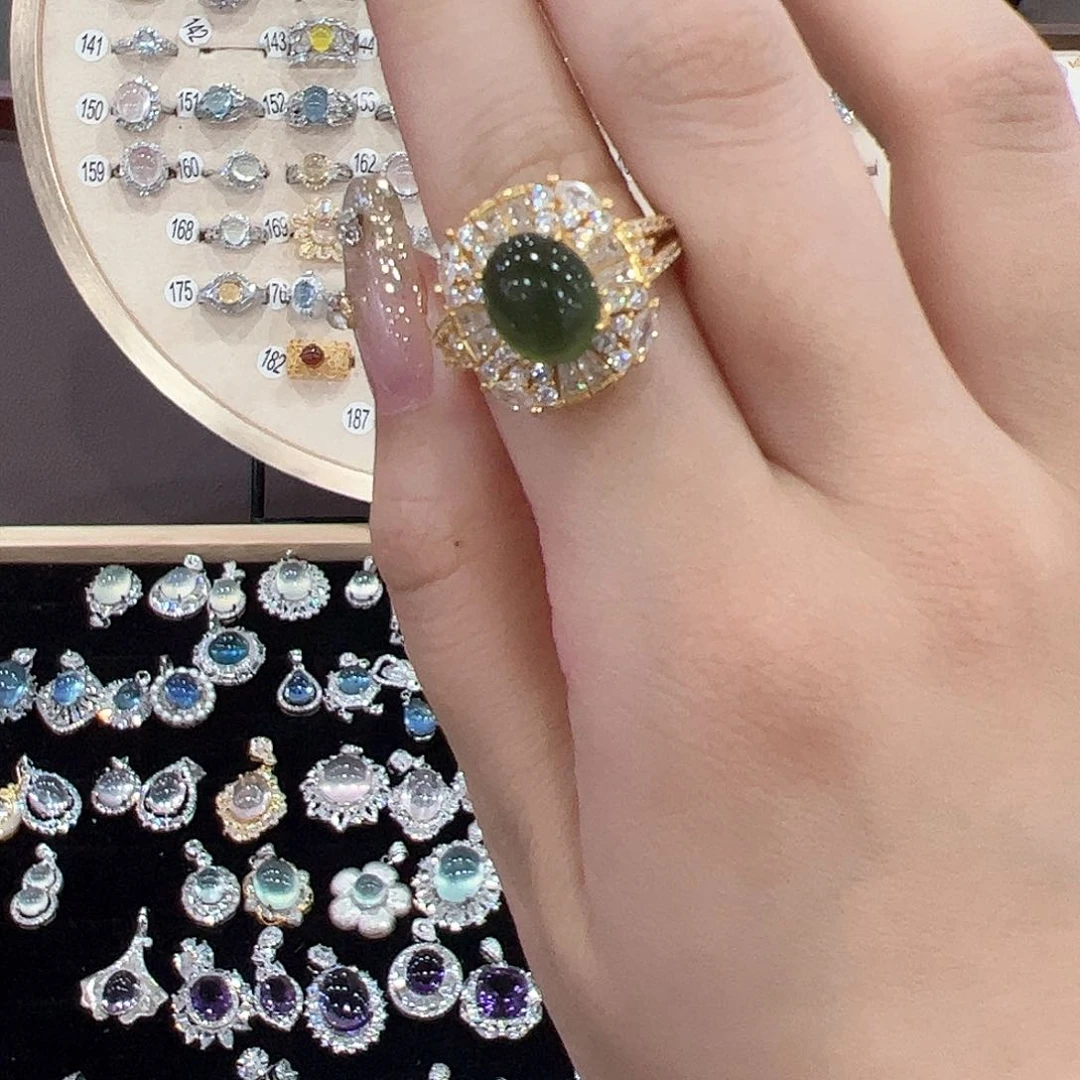 蛇纹石玉银S925镶嵌戒指慧**?