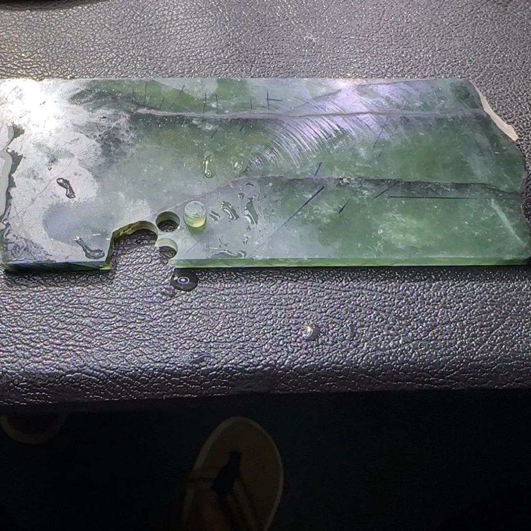 青***妹定制翡翠未镶嵌翡翠