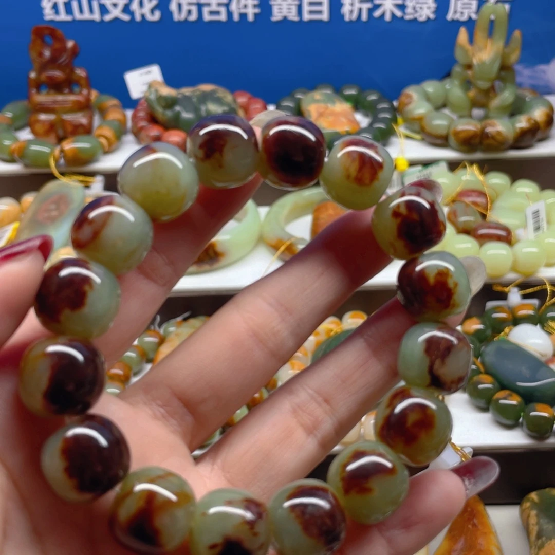 透闪石质玉未镶嵌手串