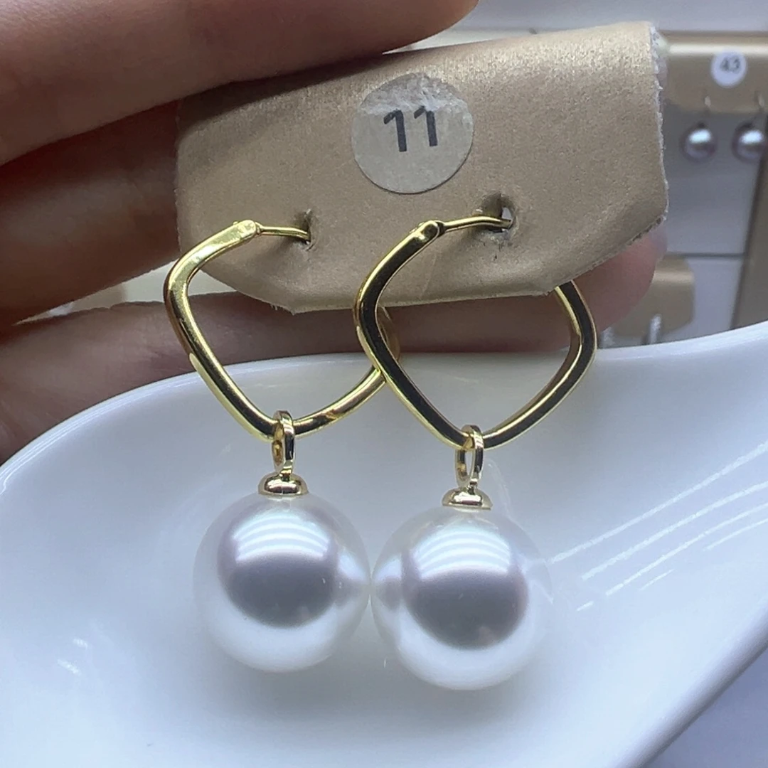 未镶嵌淡水珍珠耳饰