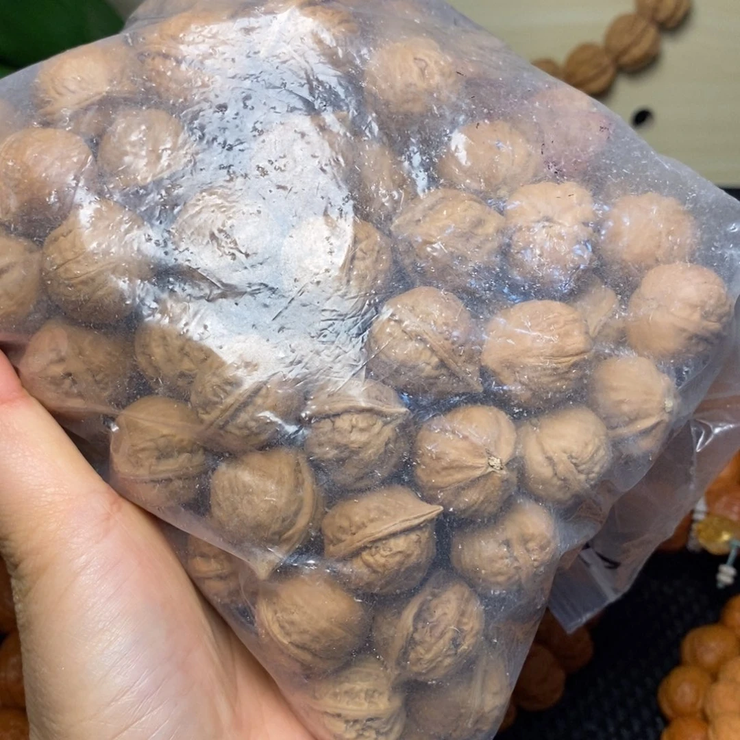 蘇***手串文玩核桃蛤蟆散籽