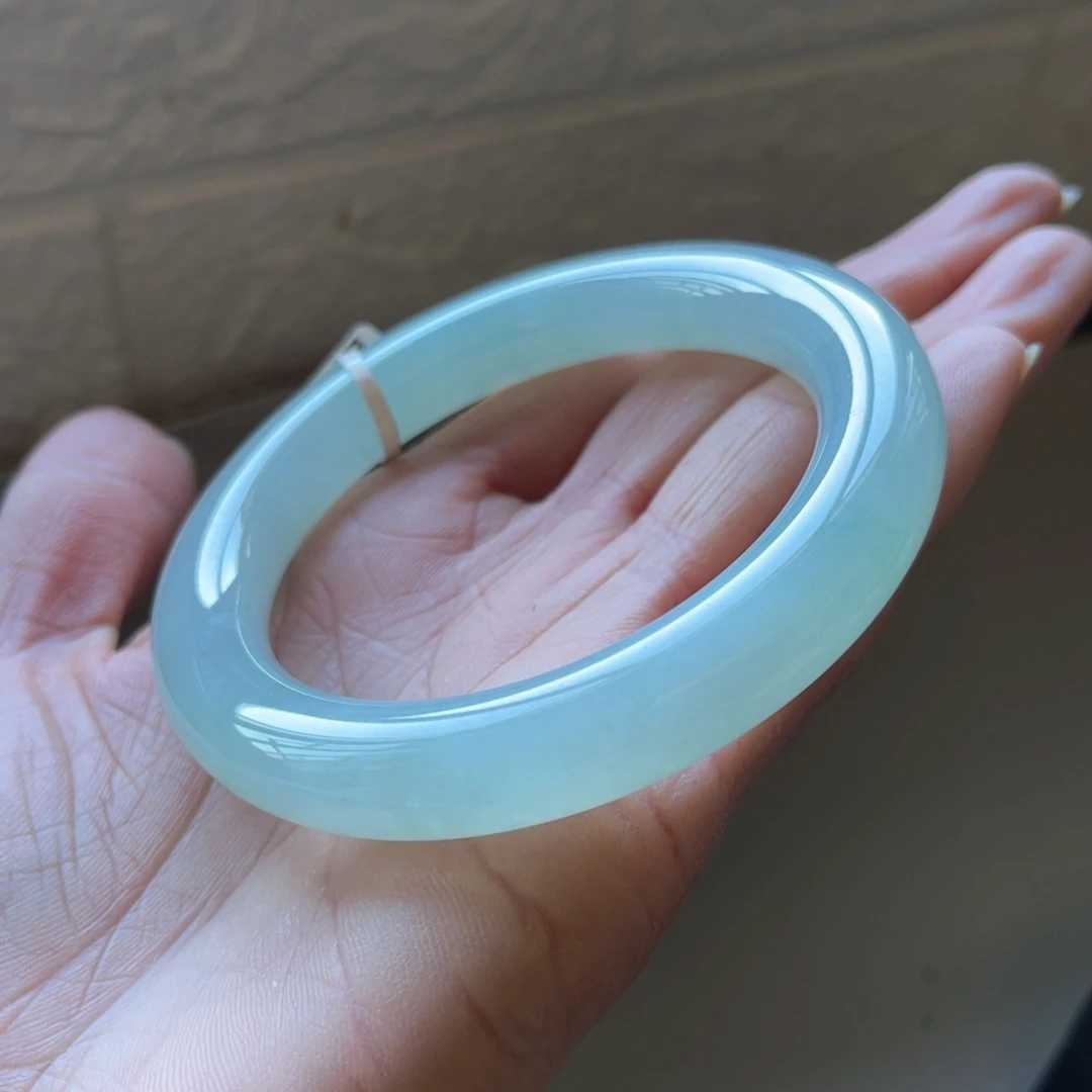 翡翠手镯未镶嵌悦*57圈三天鉴赏期