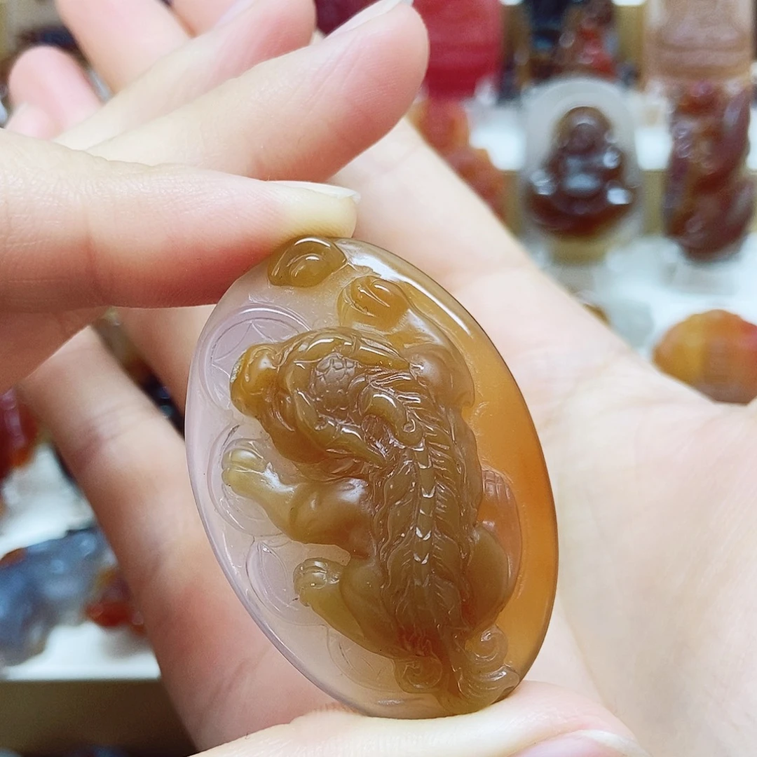 一***夕玛瑙/玉髓未镶嵌颈饰