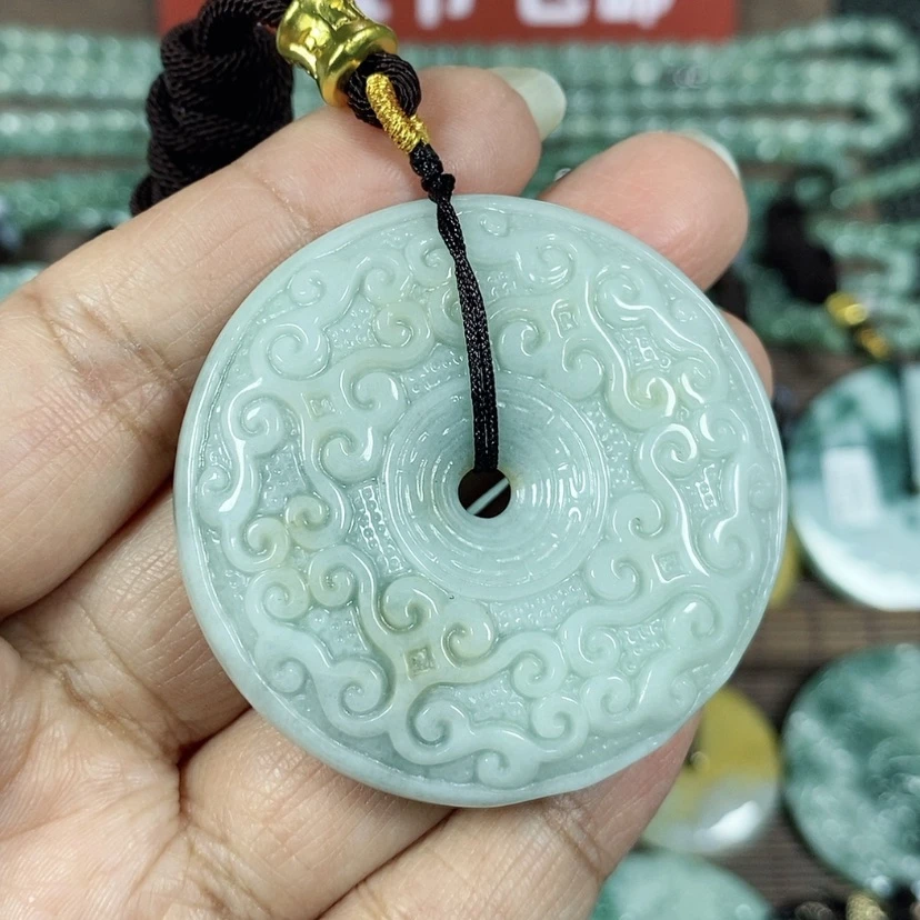 【闪购商品】翡翠颈饰未镶嵌玉吊坠翡翠玉仿古平安扣