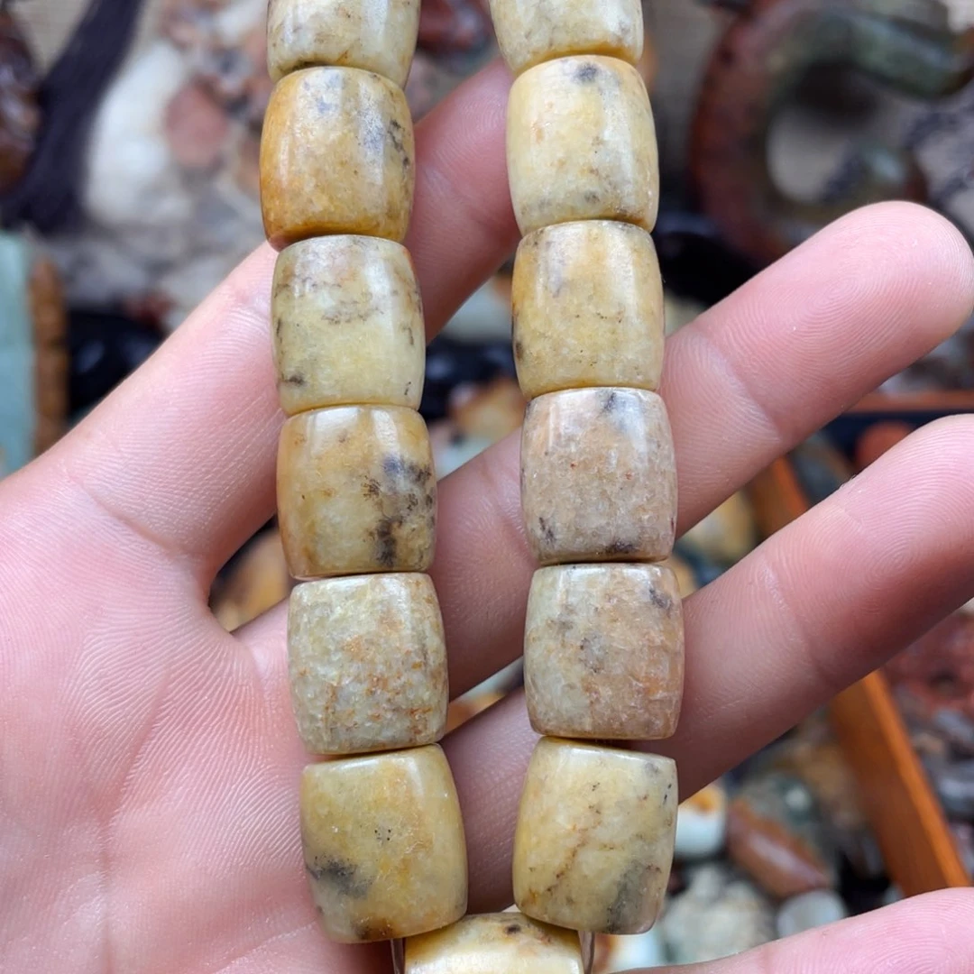 手链未镶嵌岫岩河磨玉（透闪石质玉）
