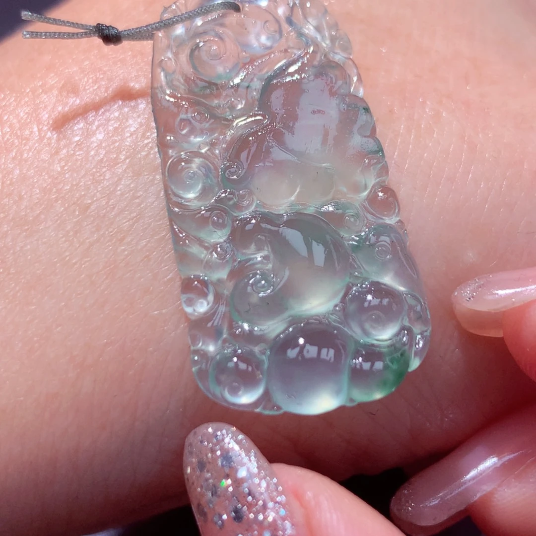 定制翡翠未镶嵌翡翠