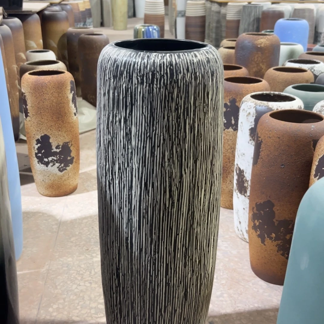 高度60口13有孔口裂瑕疵