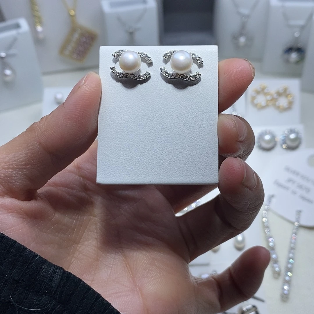 淡水珍珠未镶嵌耳饰