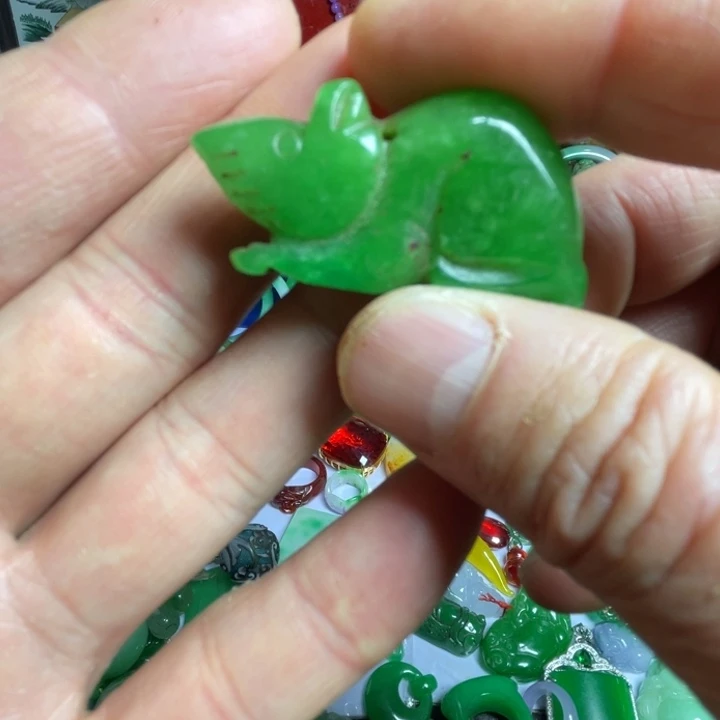 吊坠滴血莲花菩提