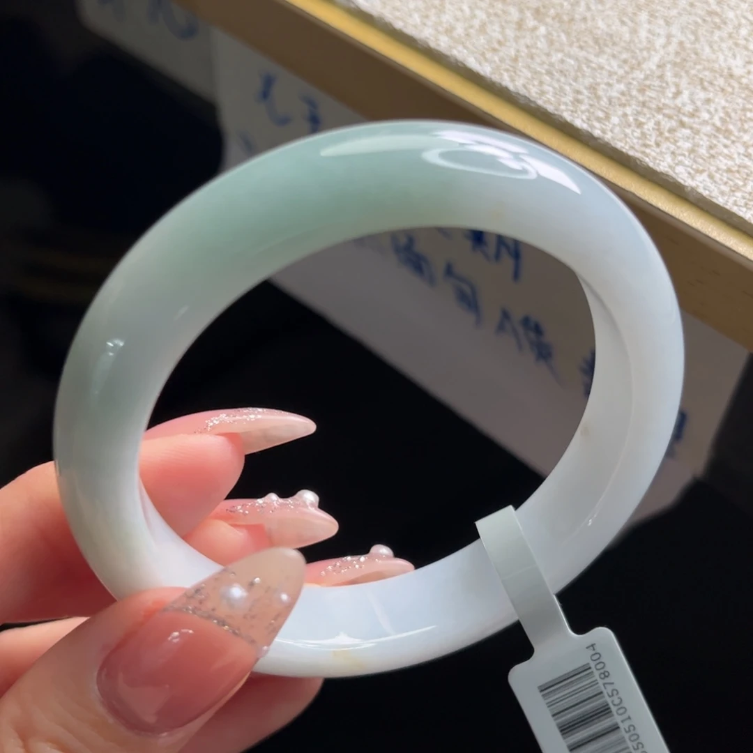 翡翠未镶嵌手镯手镯