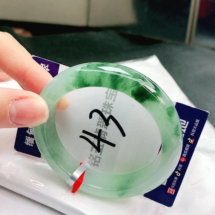 翡翠未镶嵌手镯缅甸天然a货翡翠手镯