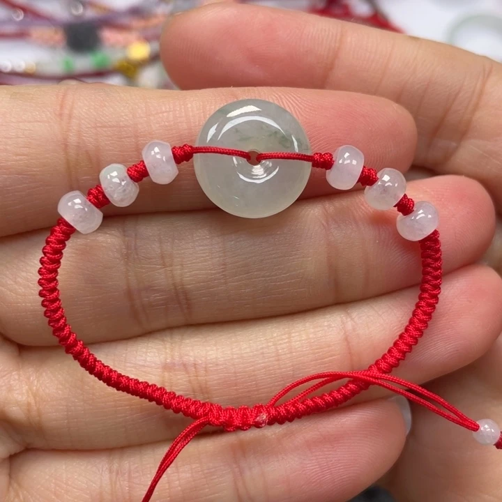 翡翠未镶嵌手绳79999999