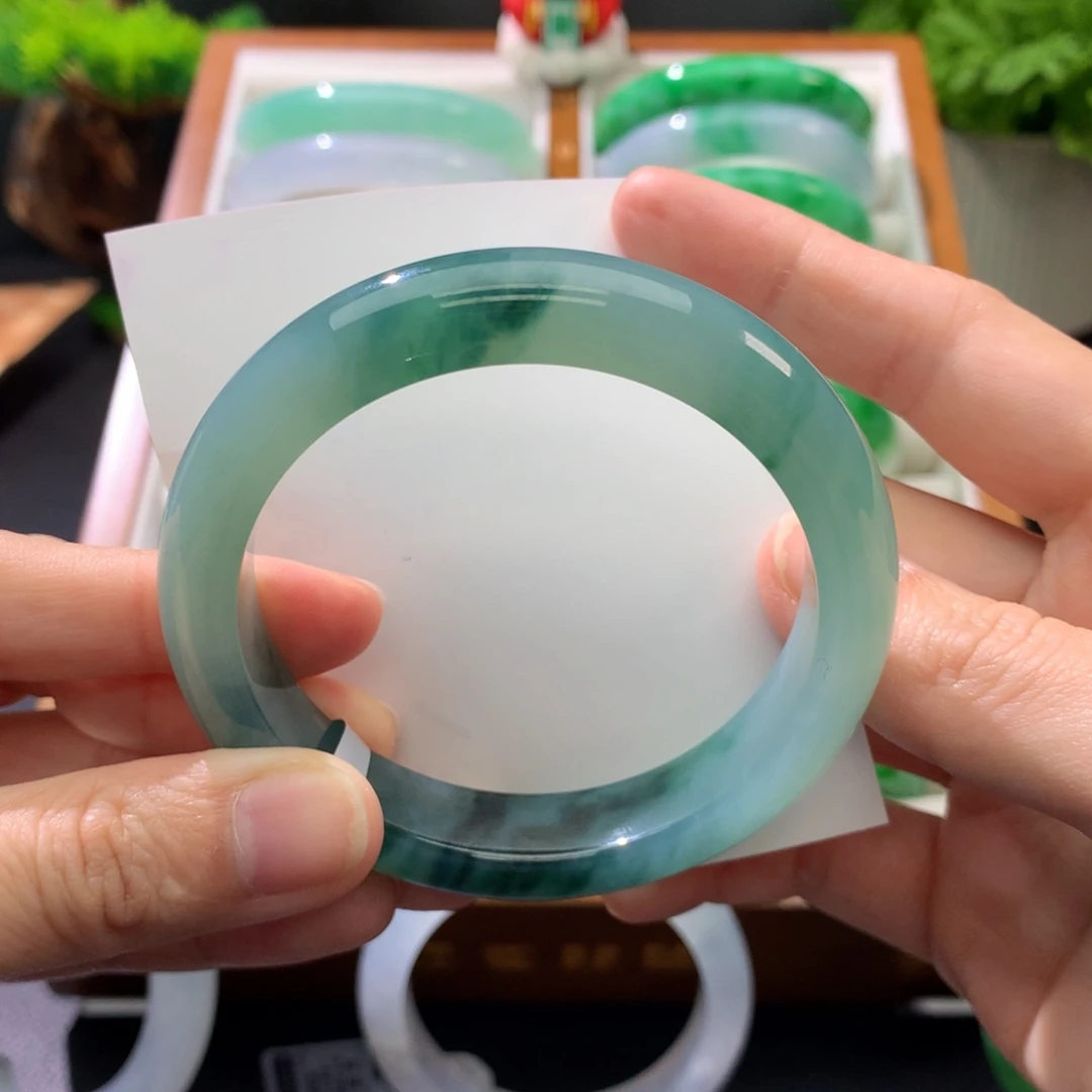 翡翠未镶嵌手镯闪购 6