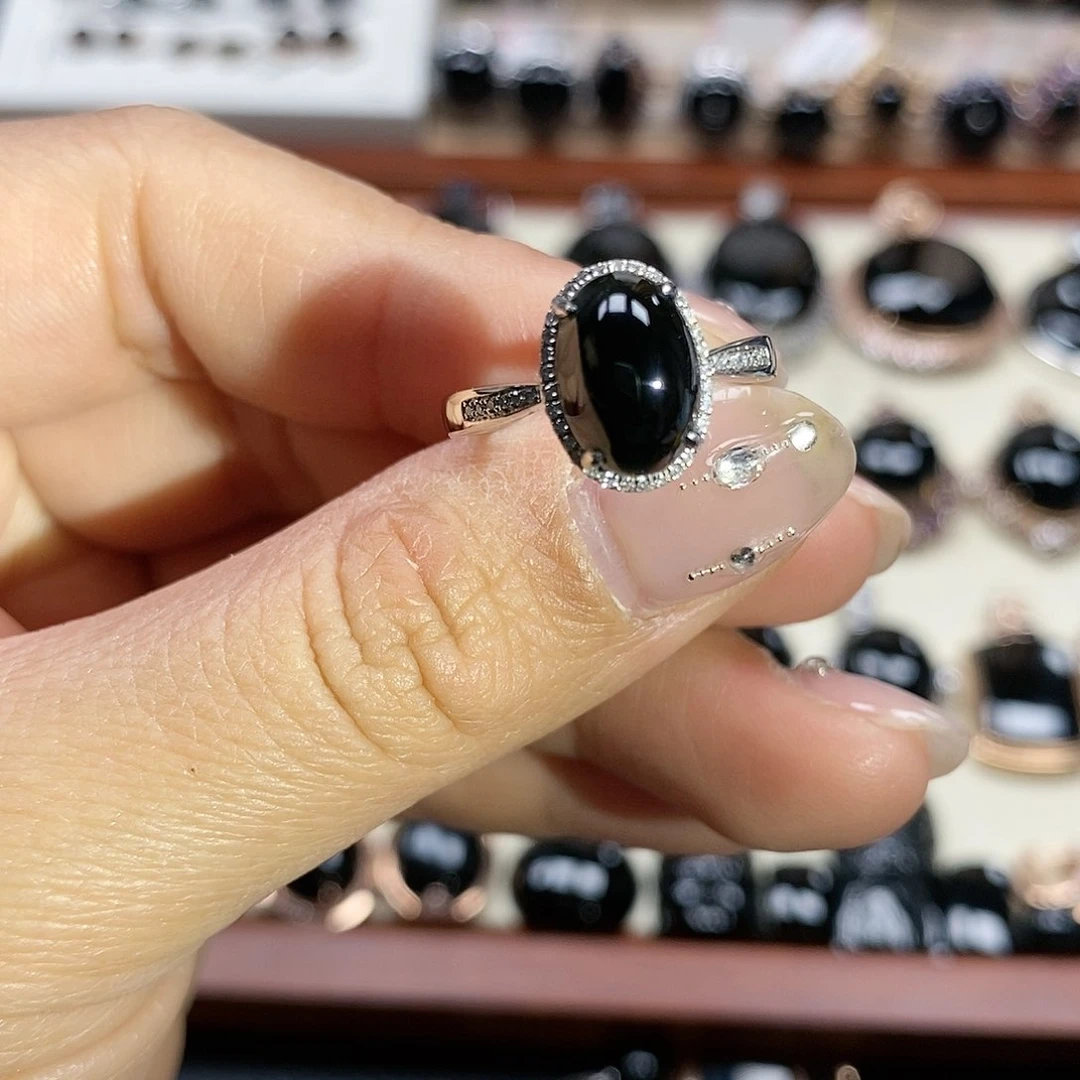 翡翠戒指18K金镶嵌墨翠戒指