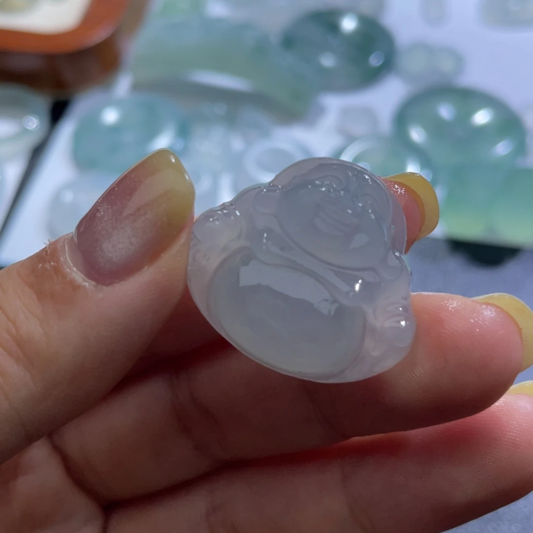 定制翡翠未镶嵌佛公
