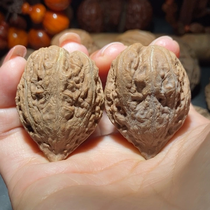 把件文玩核桃东北楸子小雪16