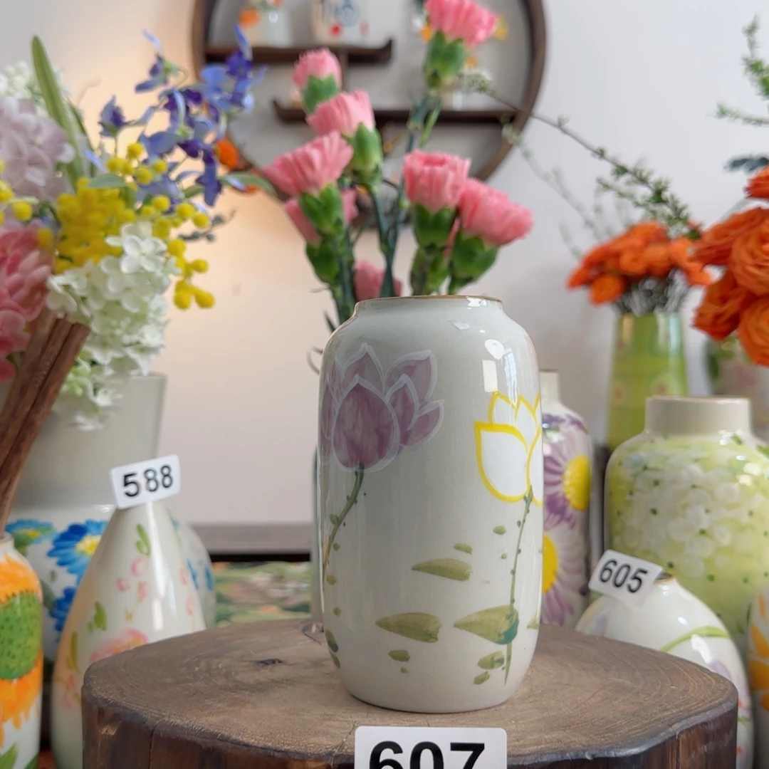 摆件景德镇陶瓷手绘小花瓶摆件无孔