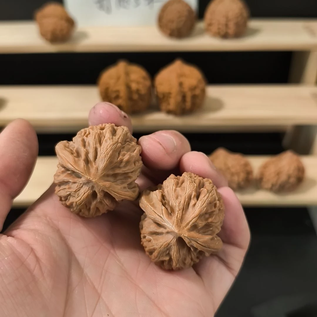 临***涛吊坠文玩核桃38宫灯