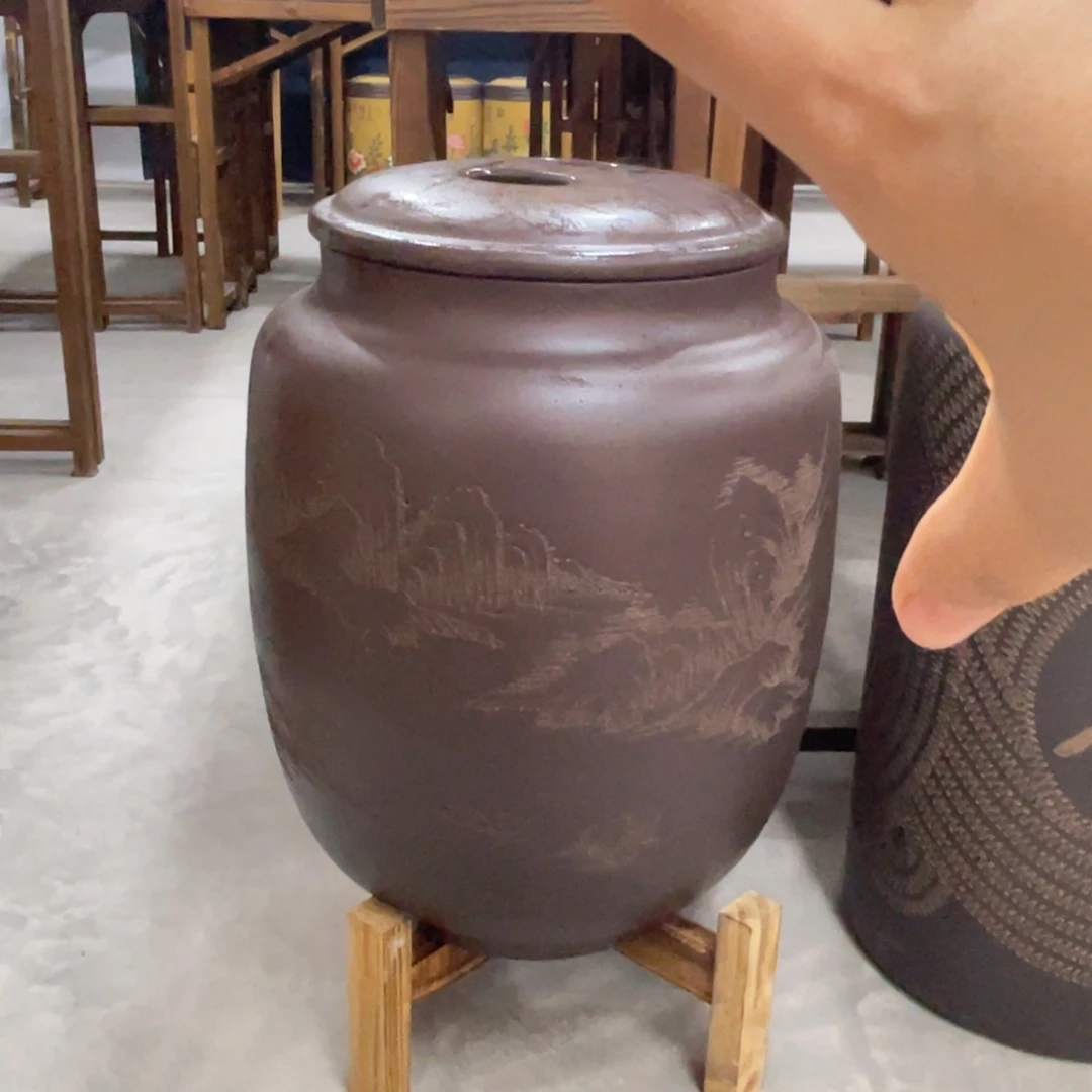 紫砂茶叶罐牛*两个25饼