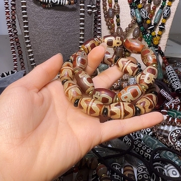 传***司玛瑙/玉髓未镶嵌颈饰