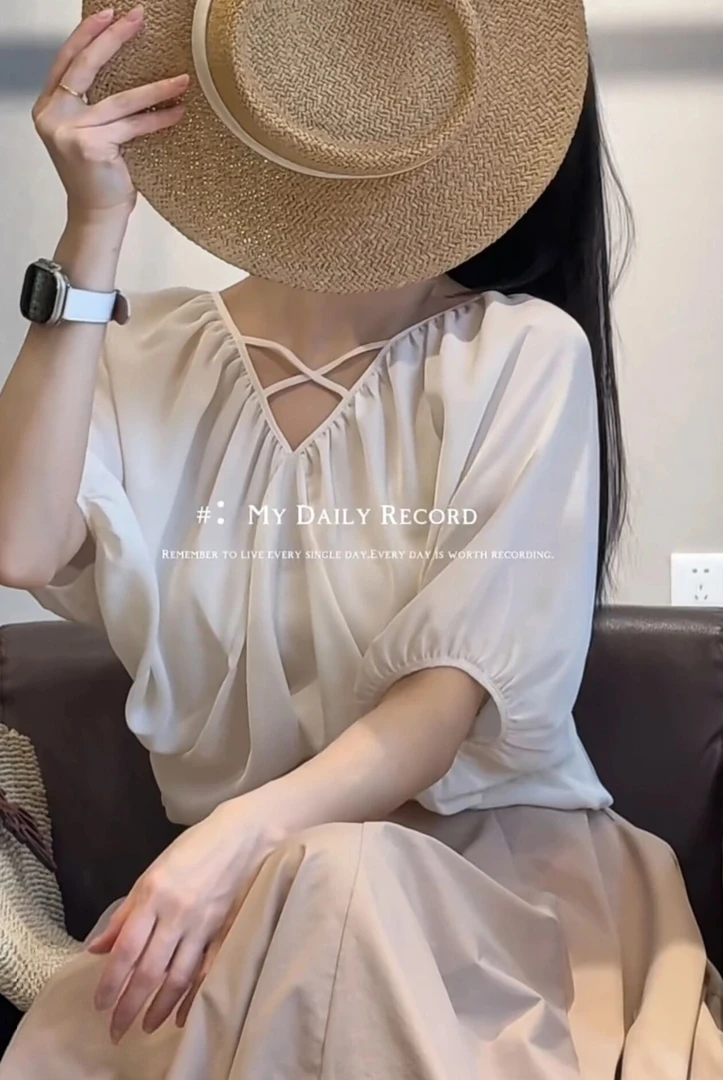 IDENTIFIES/易缔媤易缔媤衬衫气质洋气法式D31015