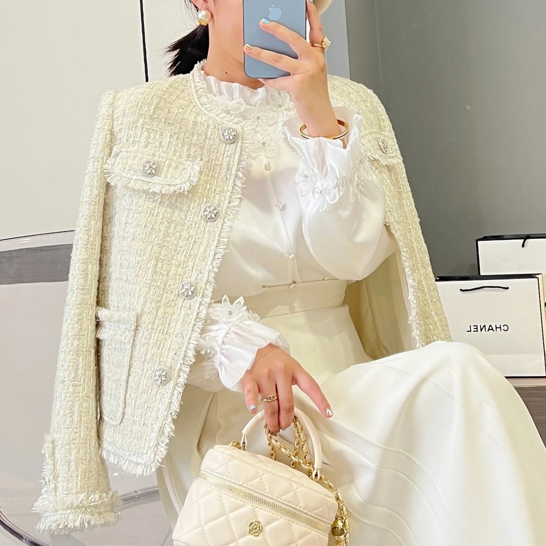 2025时尚轻奢设计感上衣女外套小香风长袖短外套9260