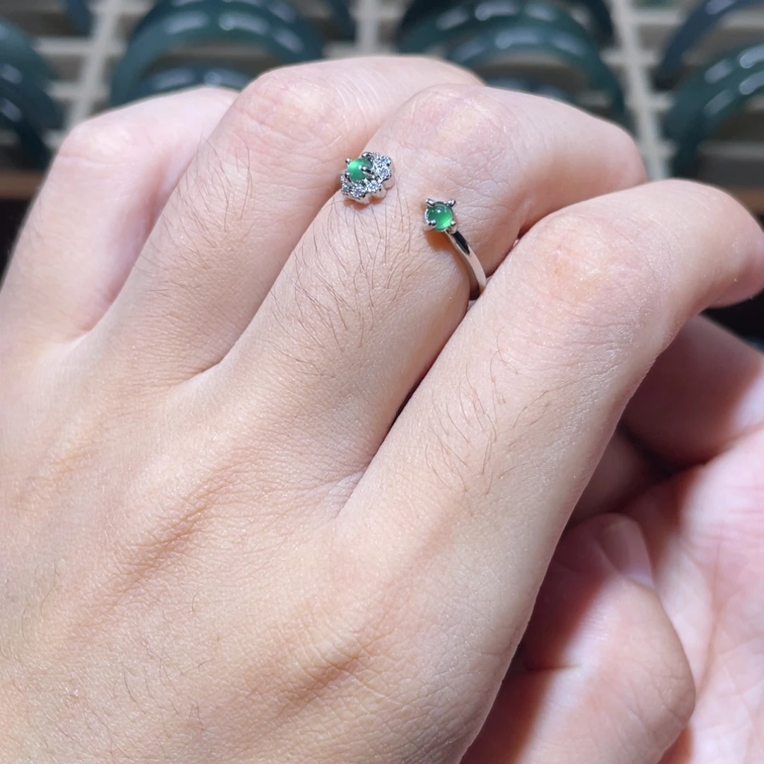 翡翠未镶嵌吊坠(不含链)戒指