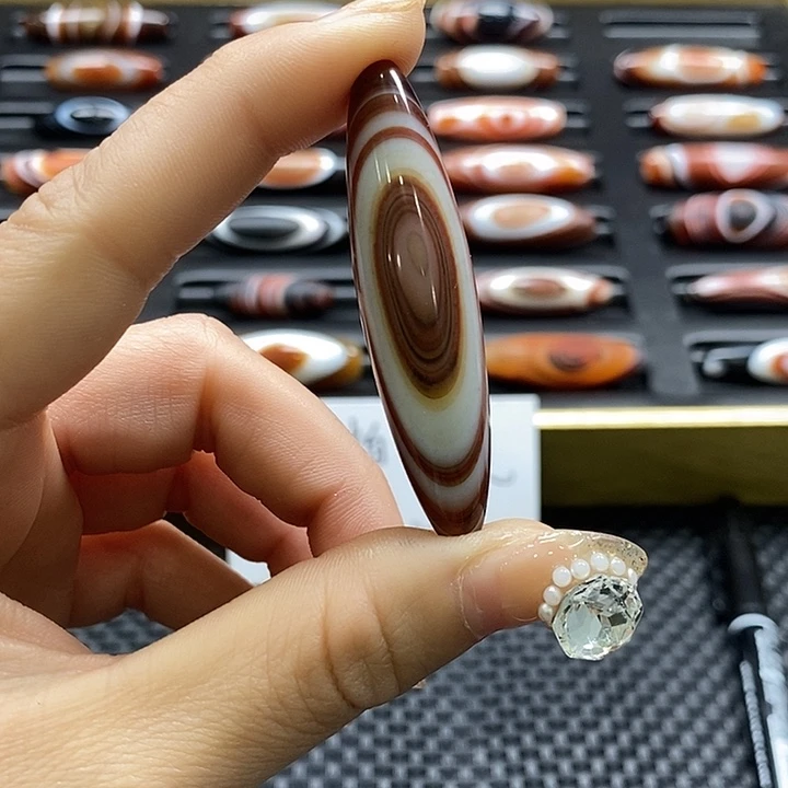 玛瑙/玉髓颈饰未镶嵌只****苦