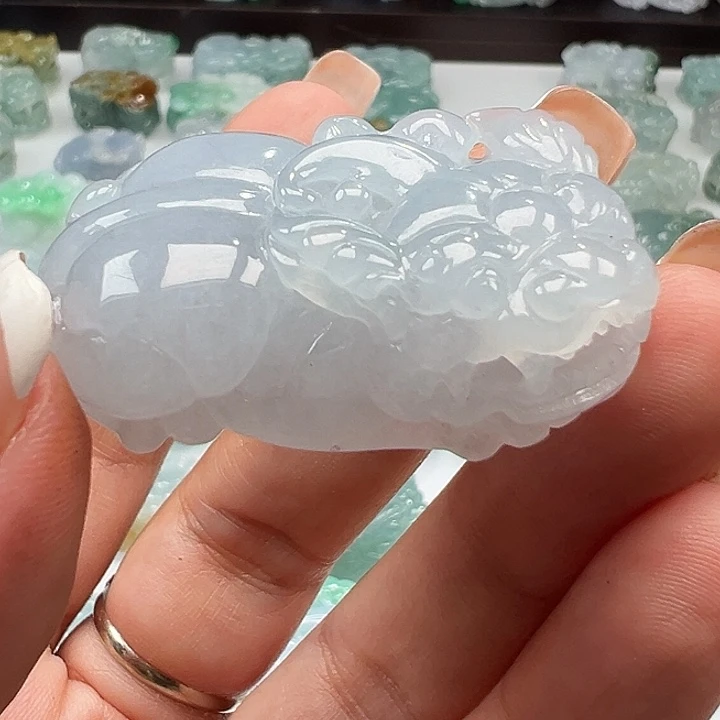颈饰未镶嵌翡翠貔貅