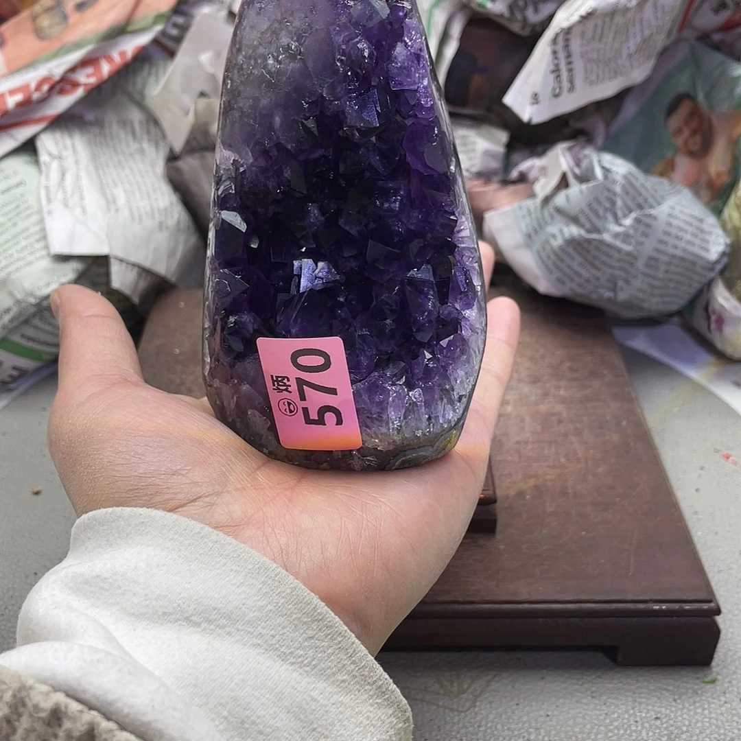 水晶大型摆件（非配饰）未镶嵌