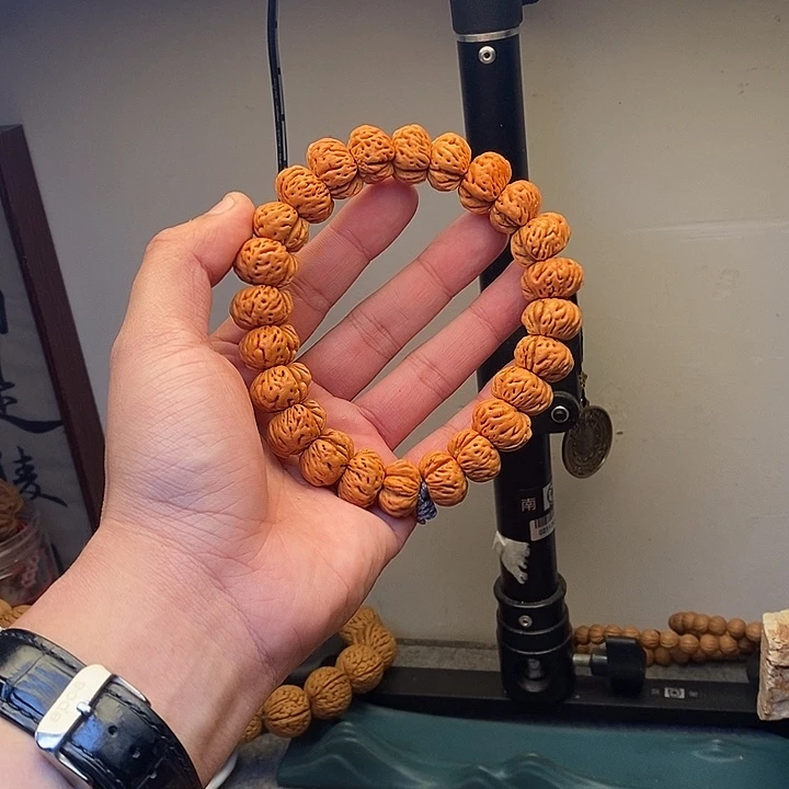 吊坠桃核蟠桃核开播交朋友价格