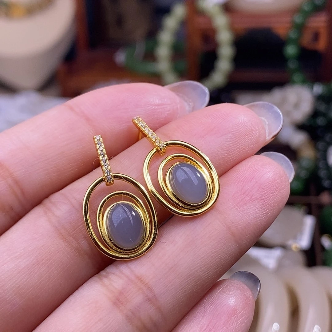 和田玉冰烟紫银耳钉未镶嵌