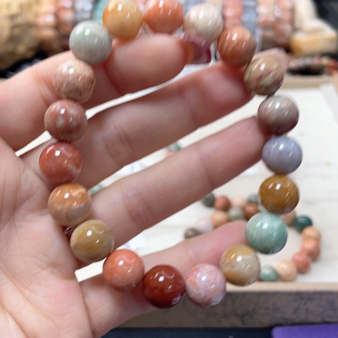 硅化珊瑚（珊瑚玉）手链未镶嵌蝴****丽025