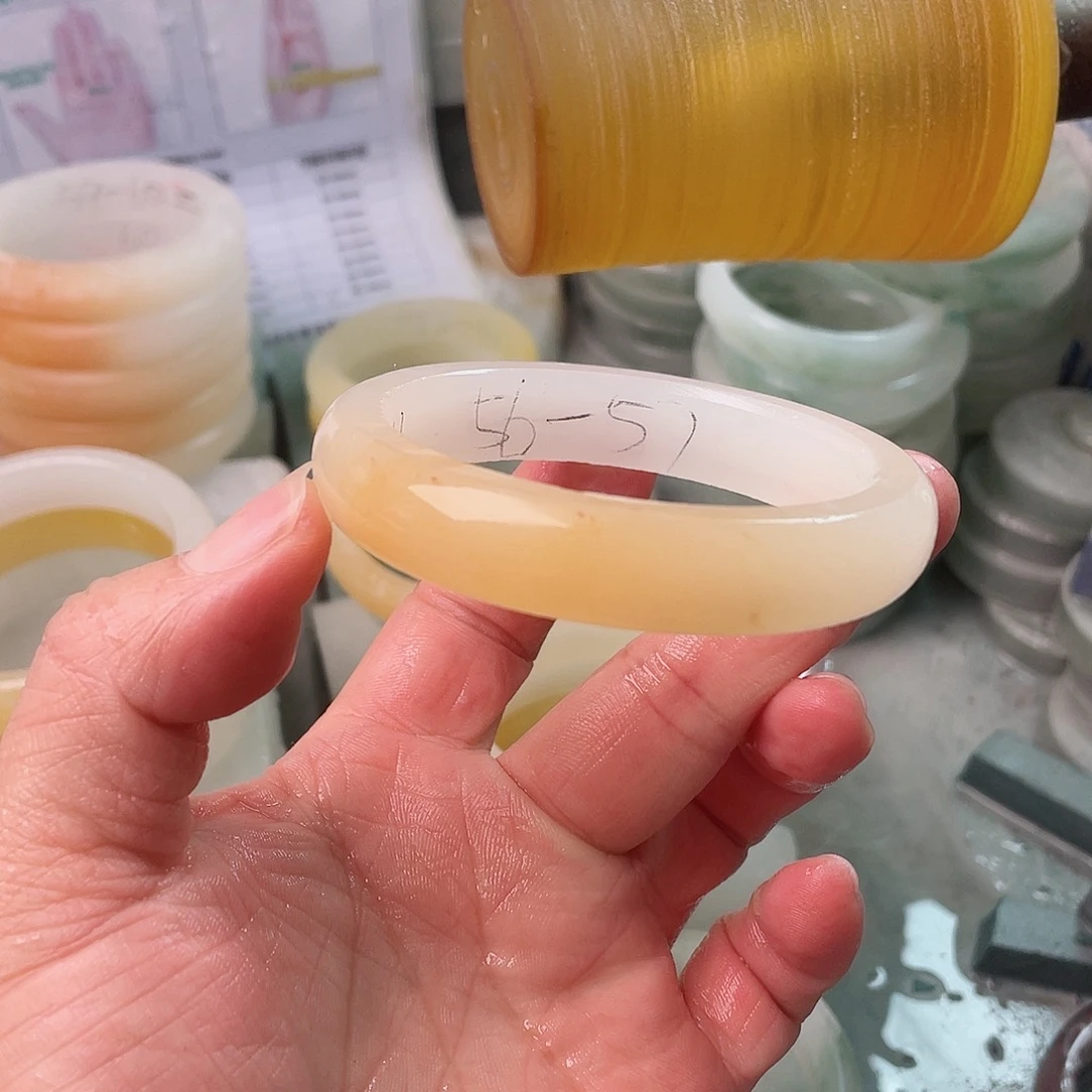 端***赐定制石英质玉（天山翠）