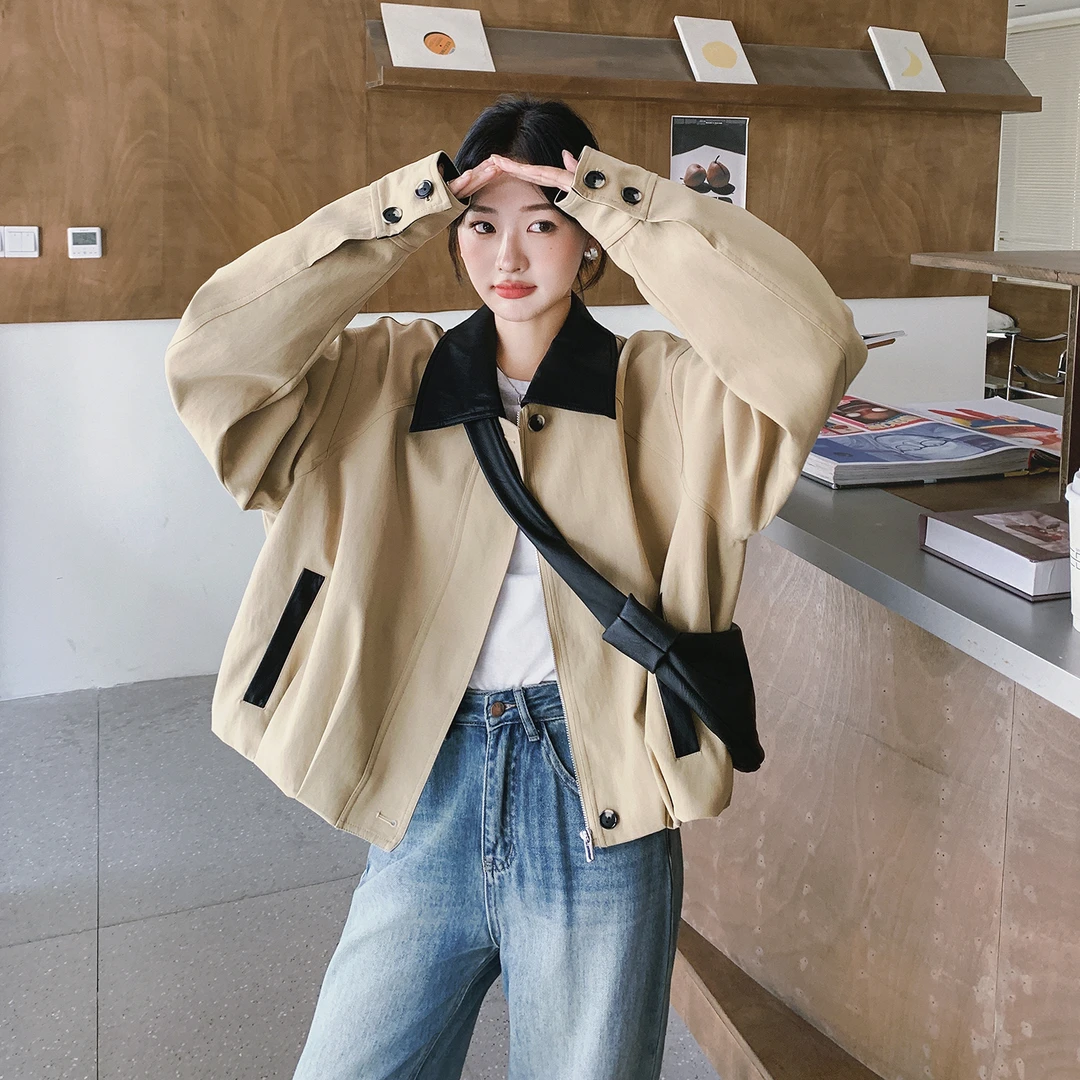 卡其色慵懒设计感休闲短外套女2025早秋新款宽松通勤翻领夹克上衣