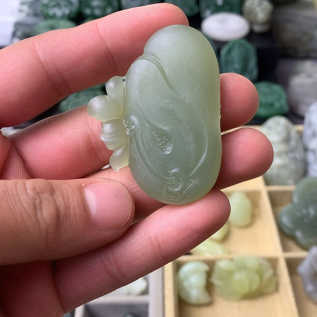 和田玉未镶嵌吊坠(不含链)