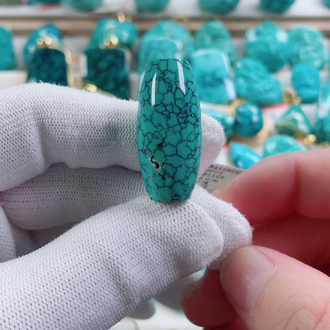 绿松石未镶嵌颈饰直径15.3