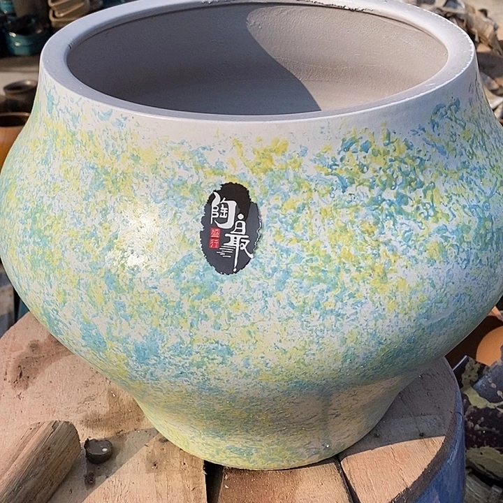 紫砂花盆口28.5高度29瑕疵橄榄