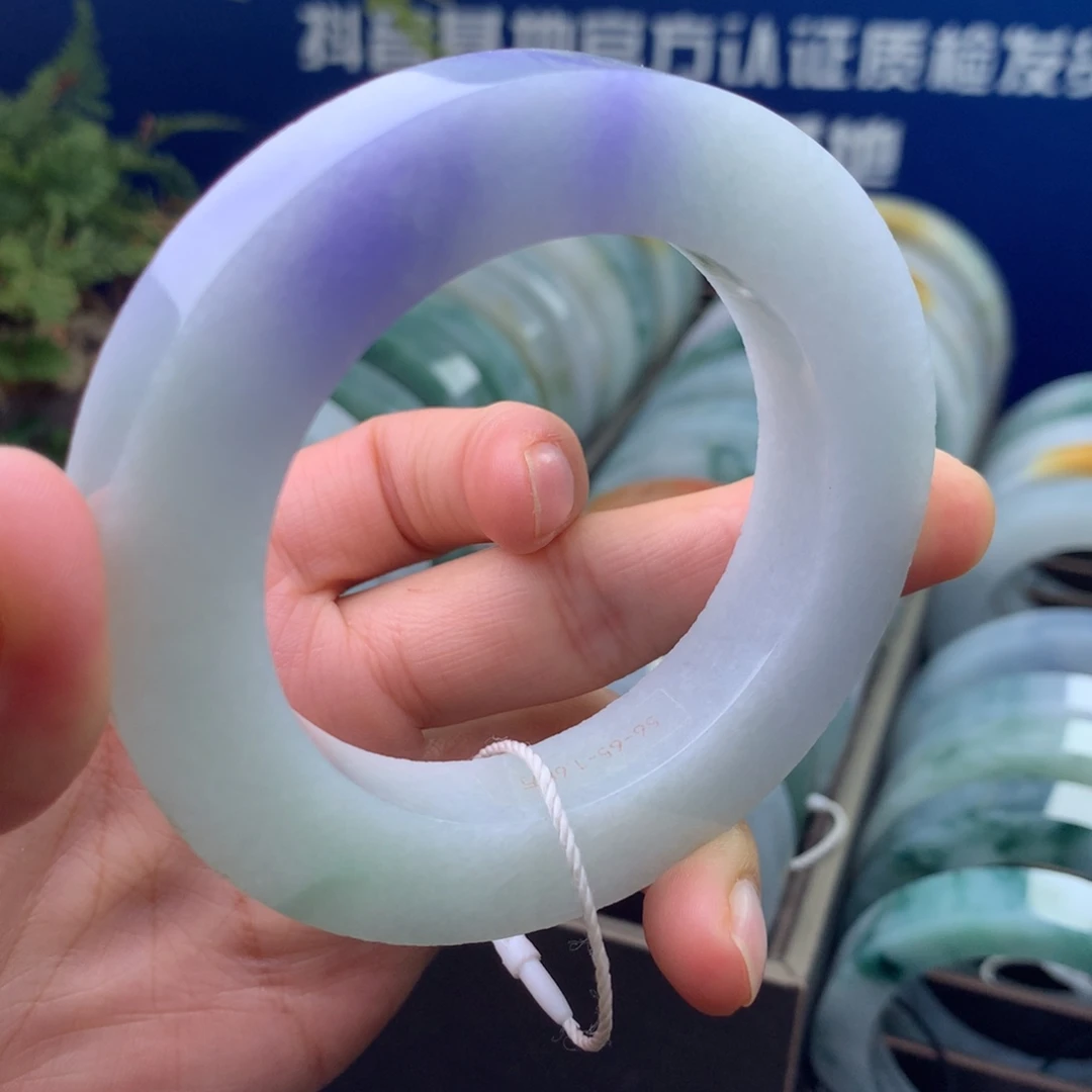 定制翡翠未镶嵌手镯不退不换