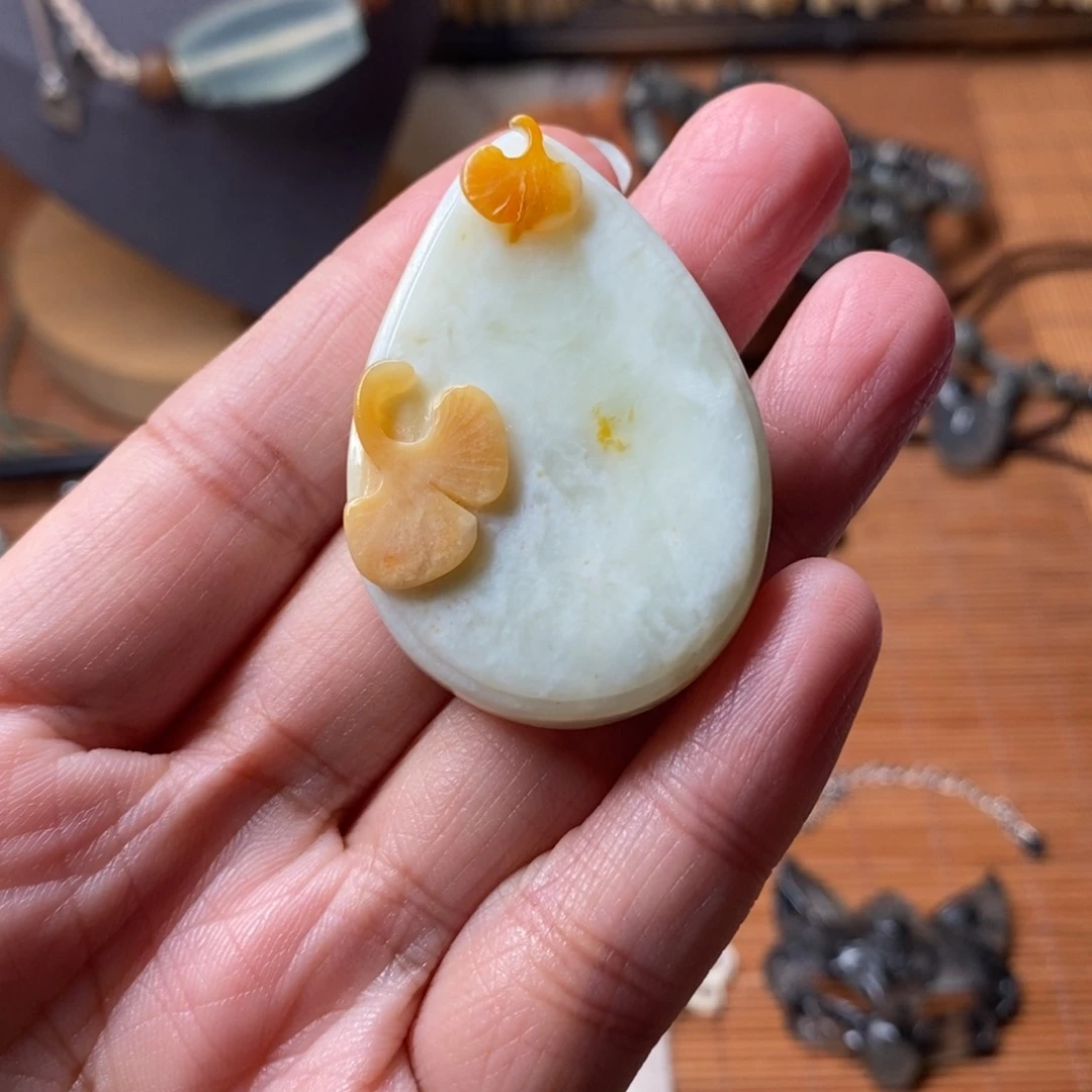 蛇纹石玉未镶嵌挂件t*