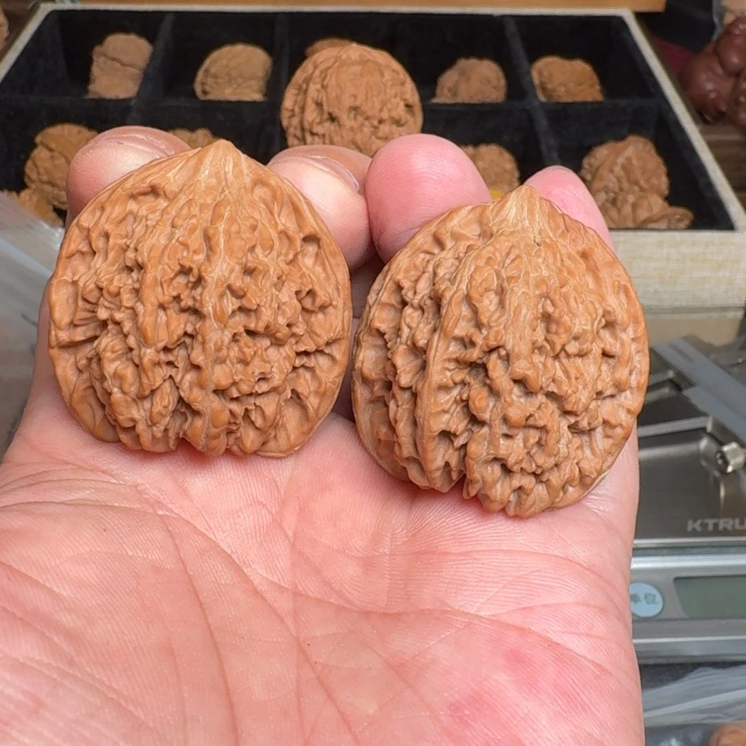 呱***呱文玩核桃吊坠全品满天星 尺寸38