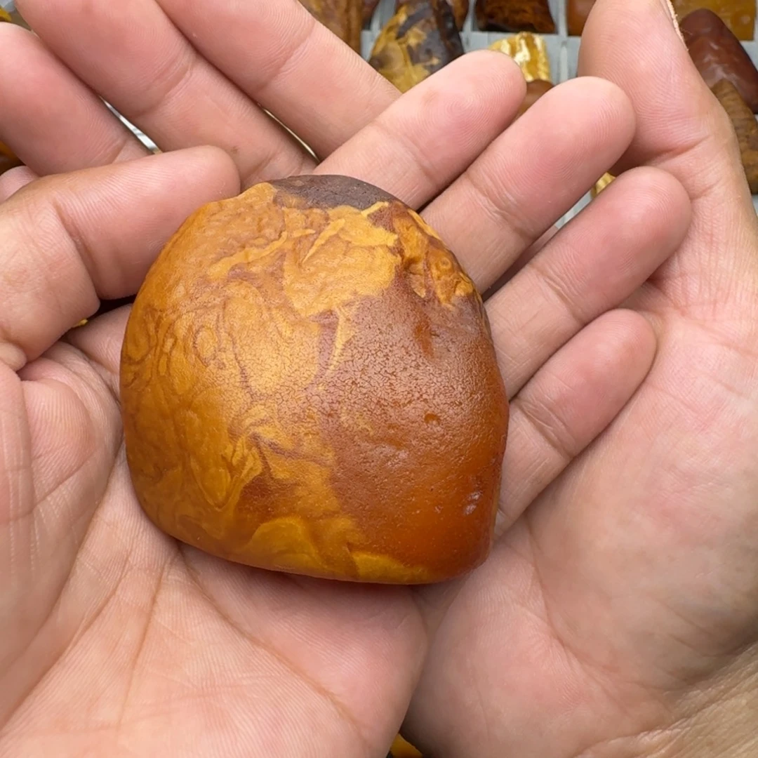 琥珀未镶嵌珠宝奇石天然蜜蜡