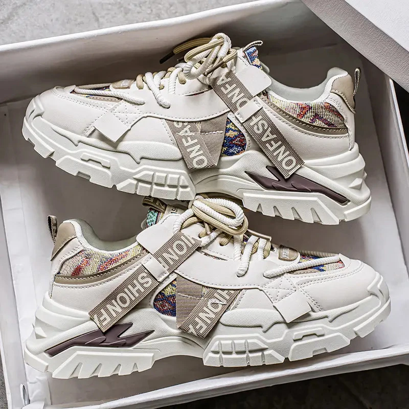 男士新款休闲运动板鞋潮牌百搭内增高爆款厚底潮流面包上班面包鞋