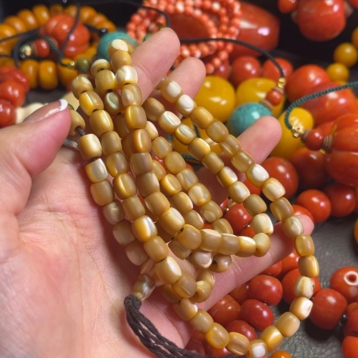 颈饰琉璃心**尘琉璃…………..